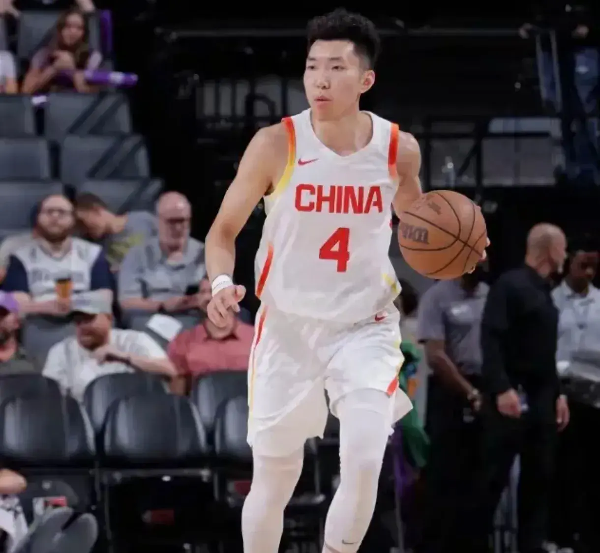 高诗岩可以, 同样特点的