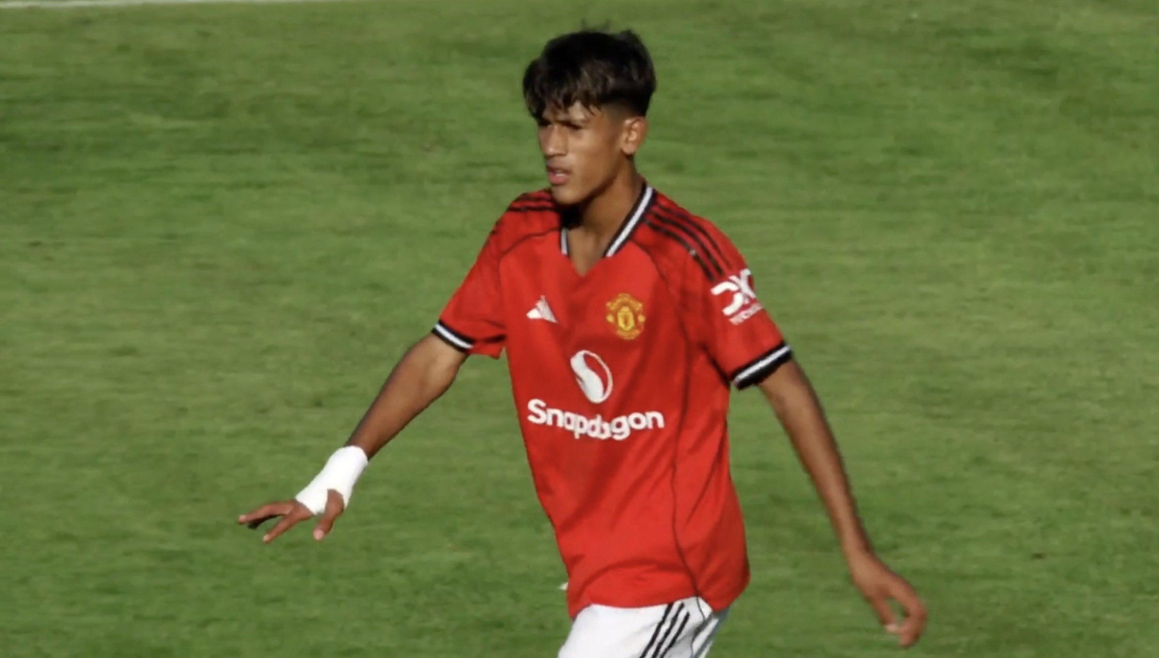 纳的比赛中, 是目前曼联, 情况