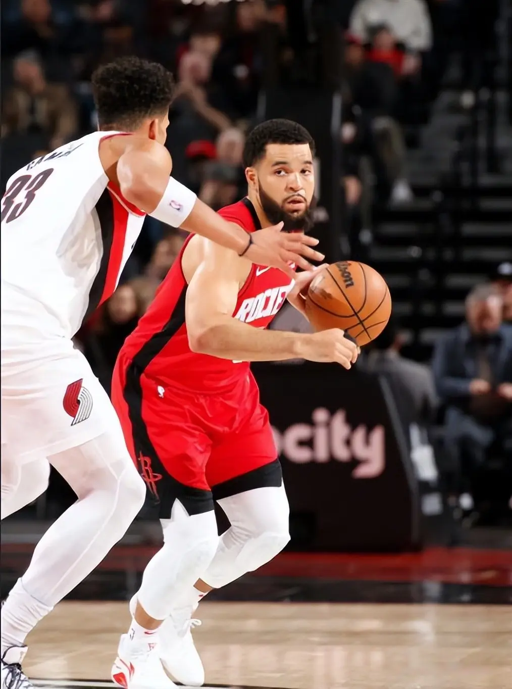 岁的谢泼德, yid