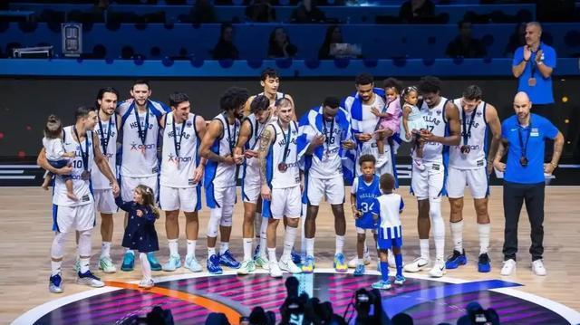 真的太伟大, 好在希腊男 真的太伟大, 好在希腊男